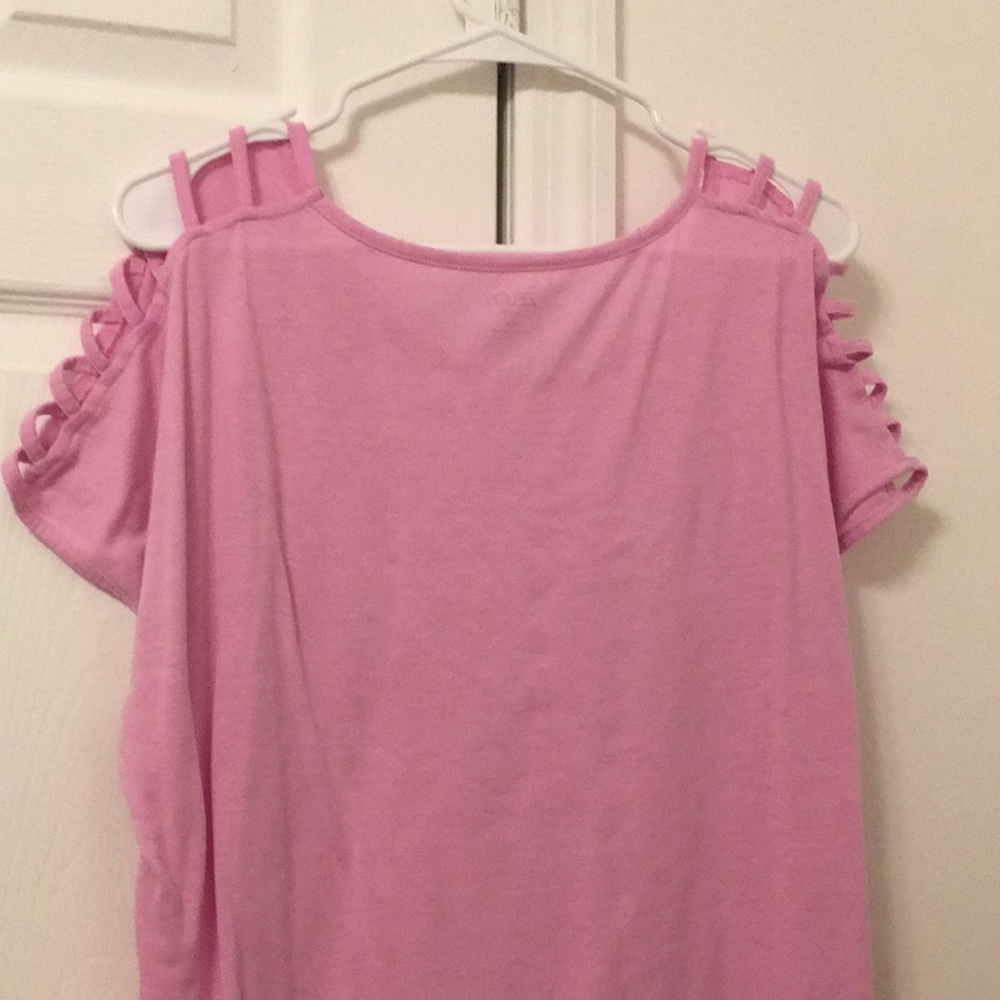 Top - Picture 2 of 2